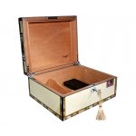 Humidor 09024 (920200) na 35-50 cygar, MDF/cedrowy fornir, beżowy wraz z wzorem 26x22x12 cm