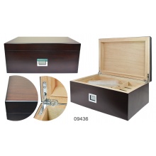 Humidor 09436 na 100 cygar, cedr, brązowy, 38.5x25x16.5 cm
