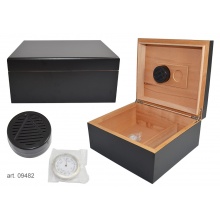 Humidor 09482 na 30 cygar, czarny, cedr, 26x22.5x12 cm